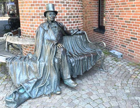 Hans Christian Andersen